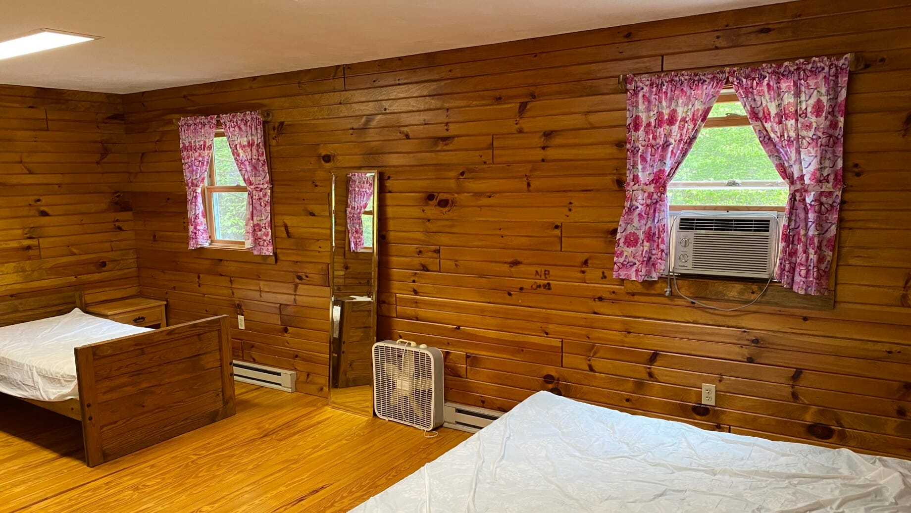 Upgraded camper cabins